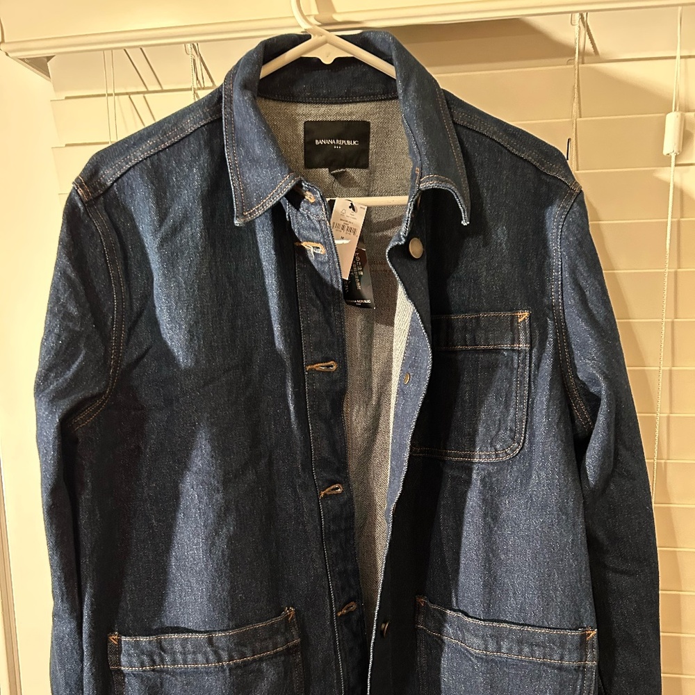 Banana Republic dark wash jean jacket, collared